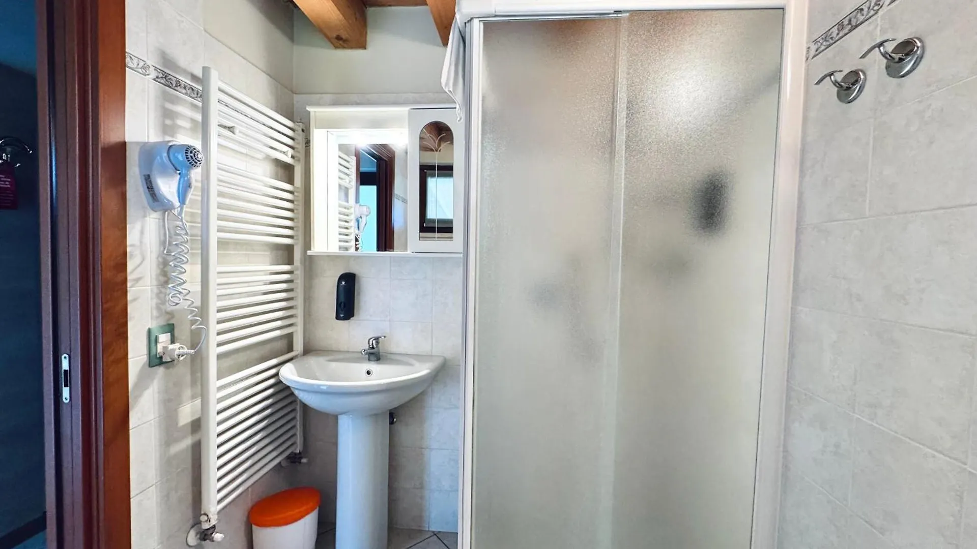 Lantgård Agriturismo B&B Cascina Reciago Desenzano del Garda Italien