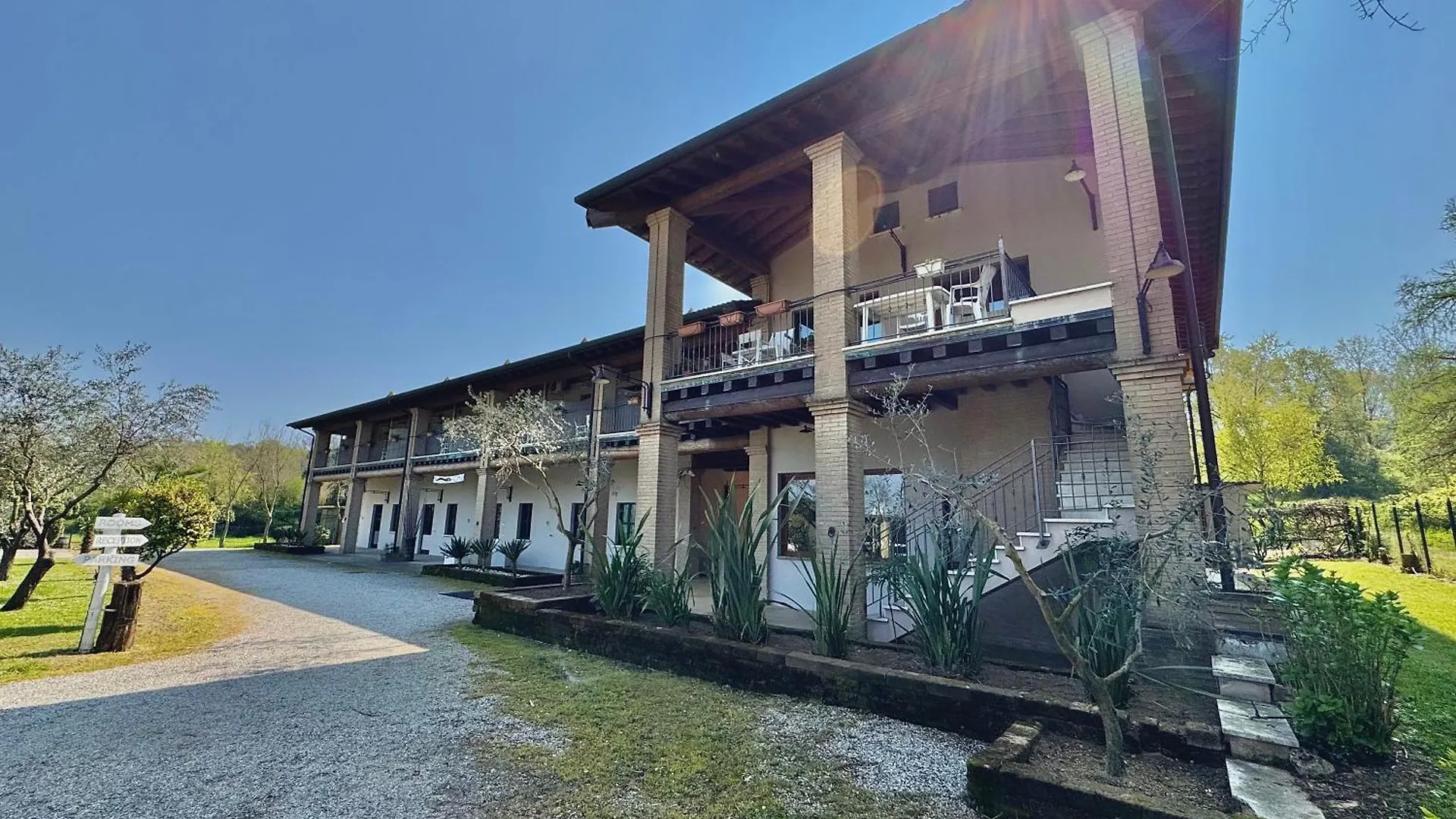 Agriturismo B&B Cascina Reciago Desenzano del Garda Italien